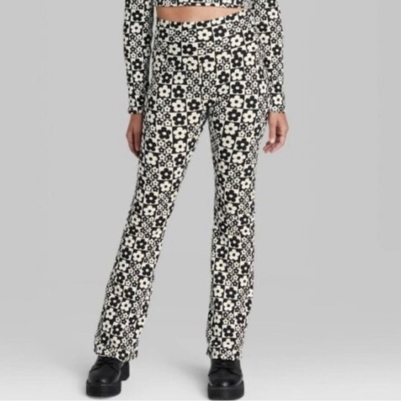 wild fable Pants & Jumpsuits Wild Fable High Waist Black White